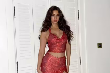 20240504111609_Disha-Patani-serves-some-major-summer-outfit-inspirations-1